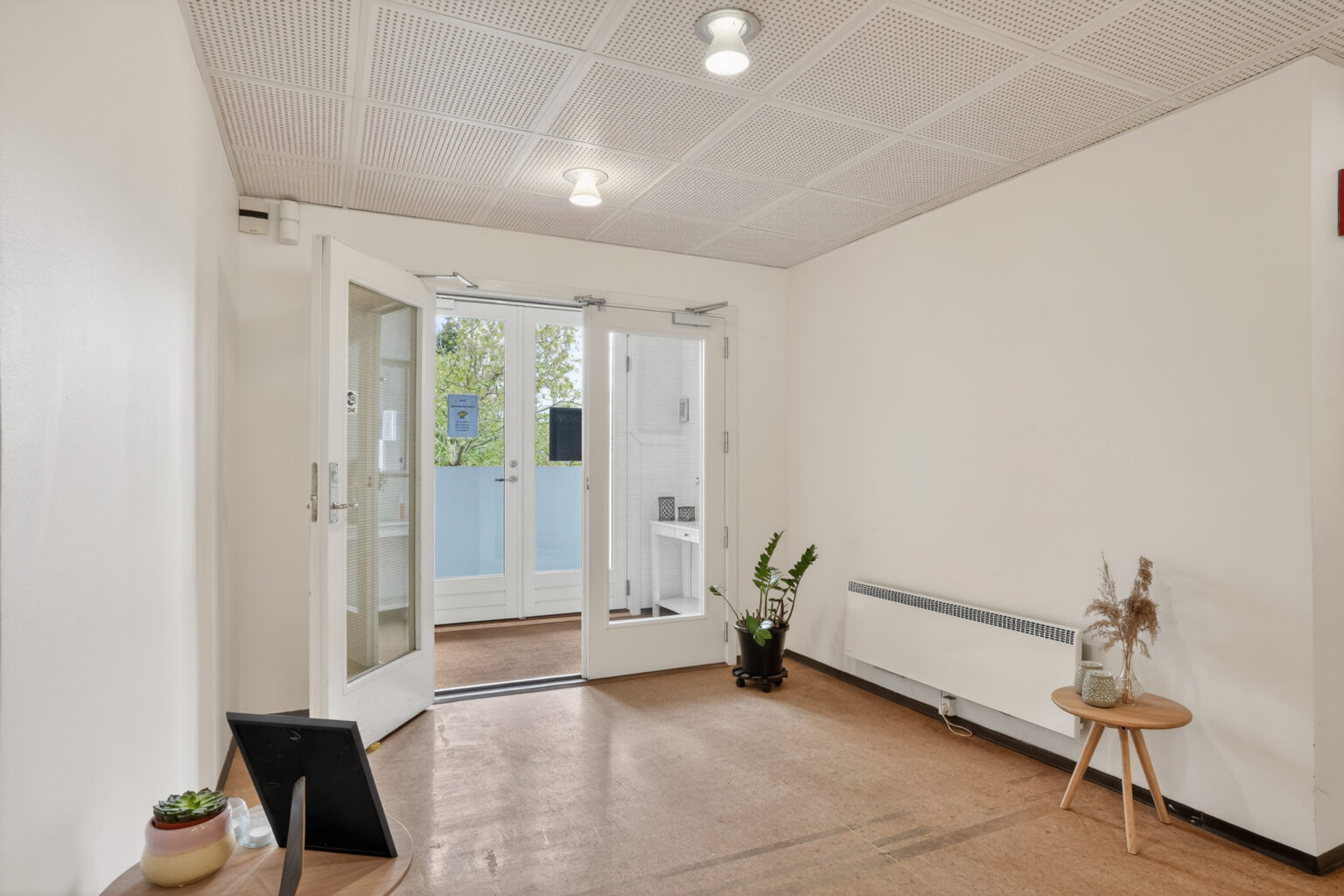 Hovedvejen_140-146_Entré_12