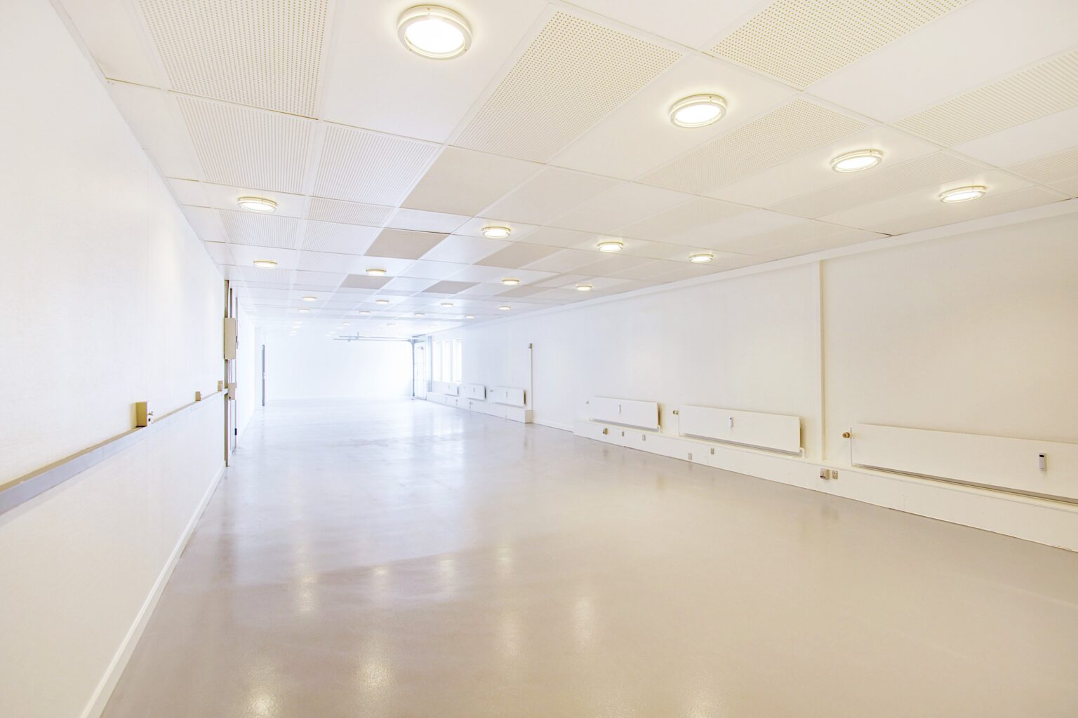 BIG_S061216219L_Standard indendørs_07
