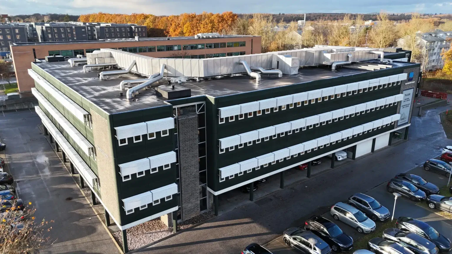 Lundtoftegaardsvej-flerbrugerejendom-lyngby-dronebillede-scaled (1)